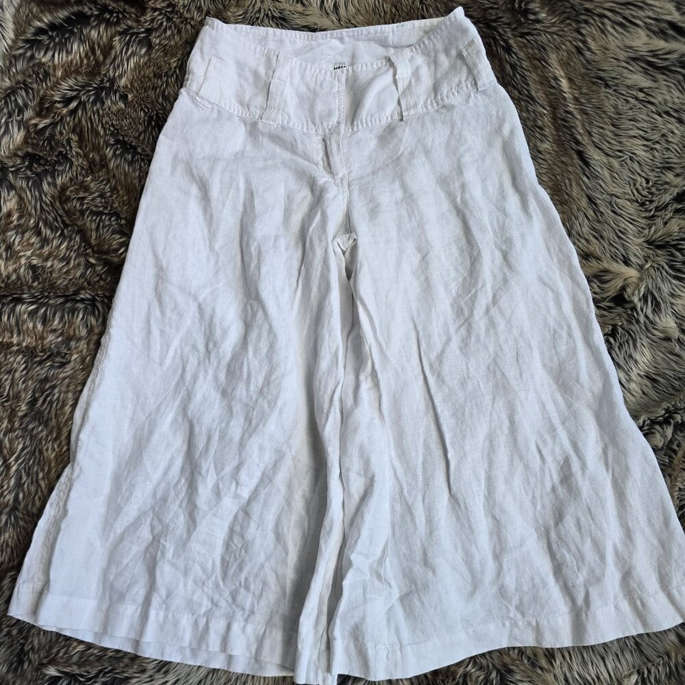 White linen pants